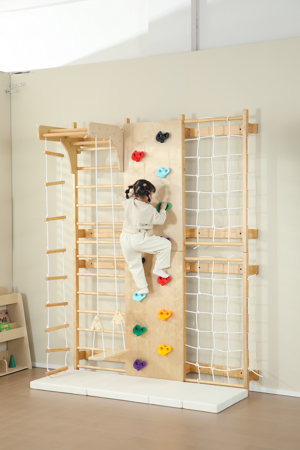 В наличии: Детская деревянная  – обзор и цена Kids Outdoor Monkey Bars