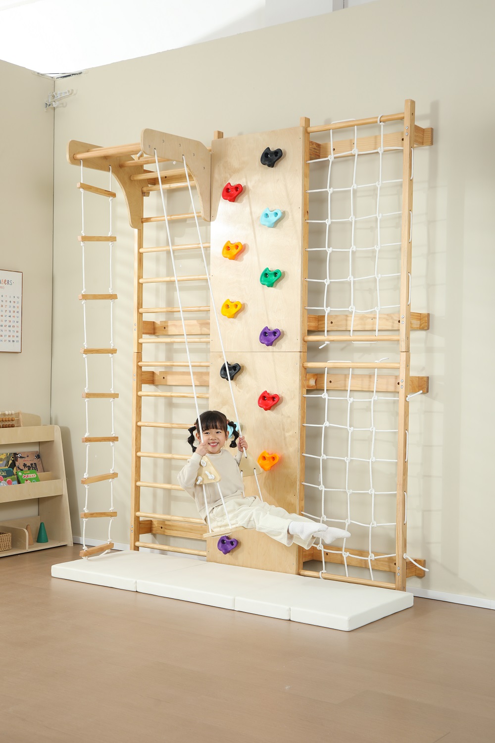В наличии: Детская деревянная  – обзор и цена Kids Outdoor Monkey Bars